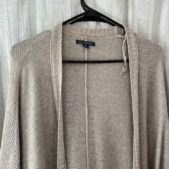 American Eagle Slouchy Cardigan - Picture 2 of 6